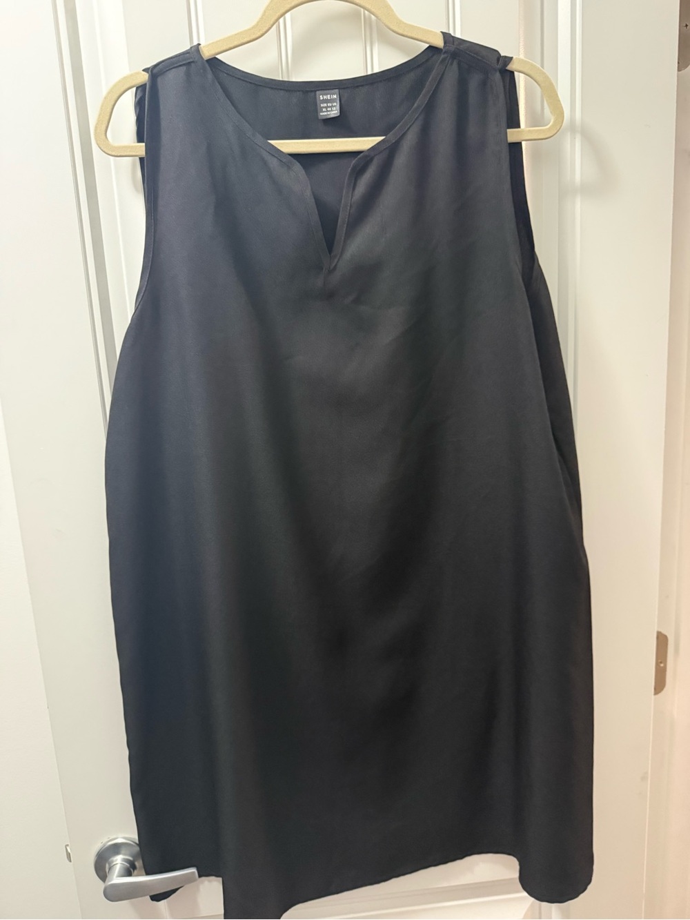 SHEIN Black Sleeveless Mini Dress